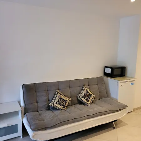 Modernes Mia Apartament *